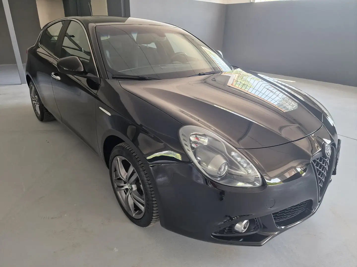 Alfa Romeo Giulietta 1.4 t. Distinctive 120cv E6 - UNICO PROPRIETARIO Negro - 2