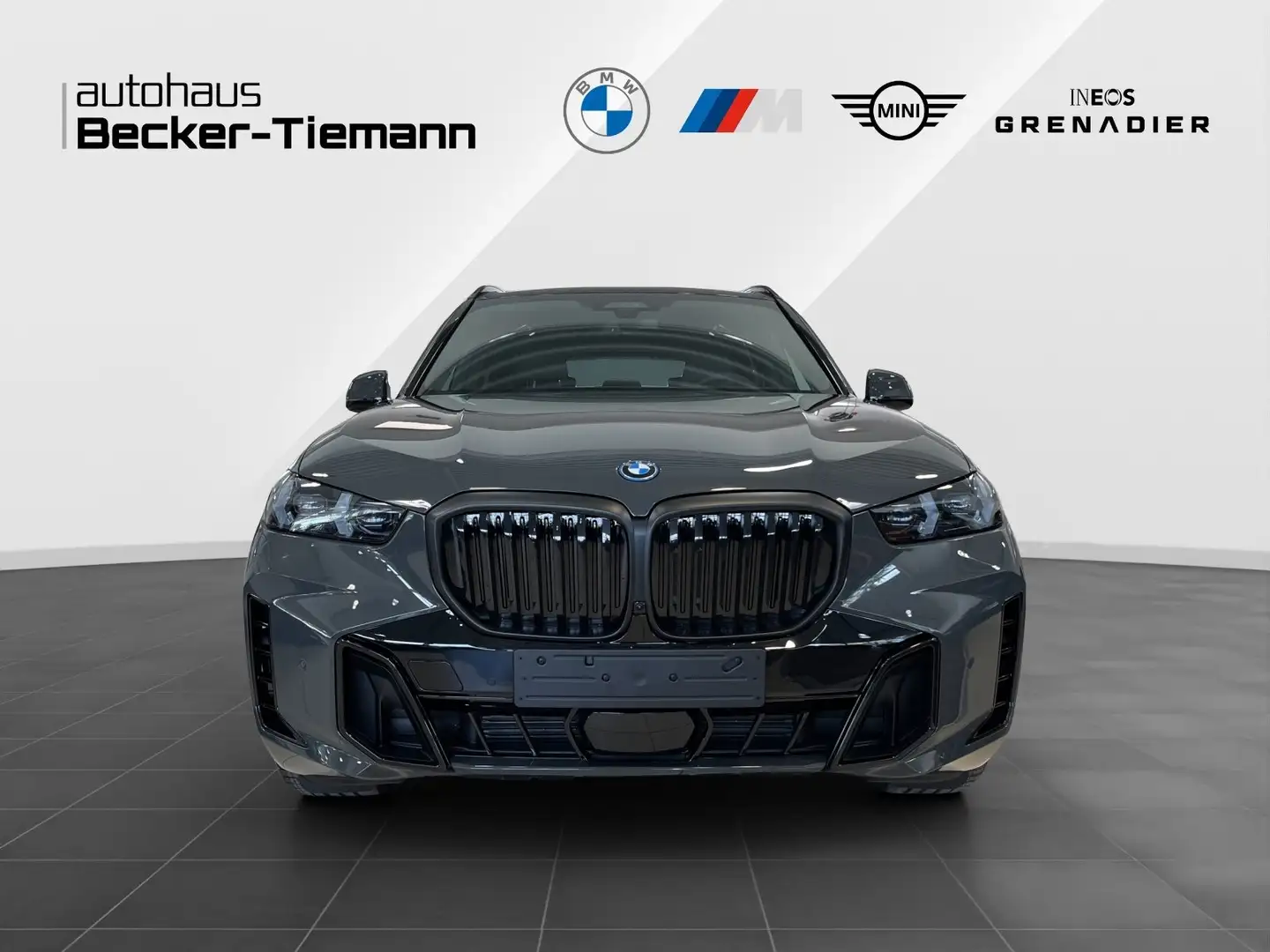 BMW X5 xDrive50e - UPE 128.120,00€ #exclusive Grau - 2