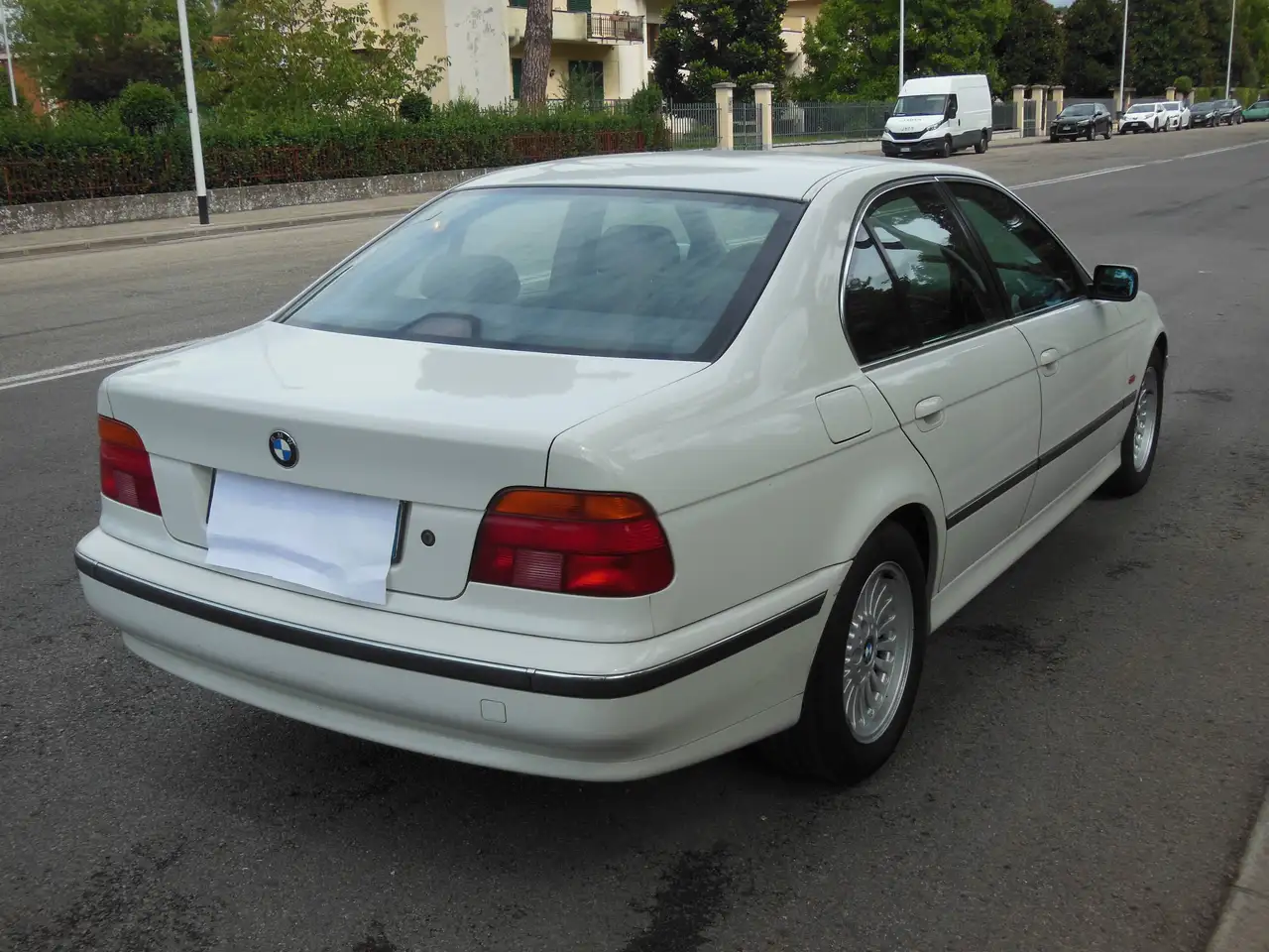 BMW 528 Serie 5 E39 Berlina 528i Attiva, foto 4