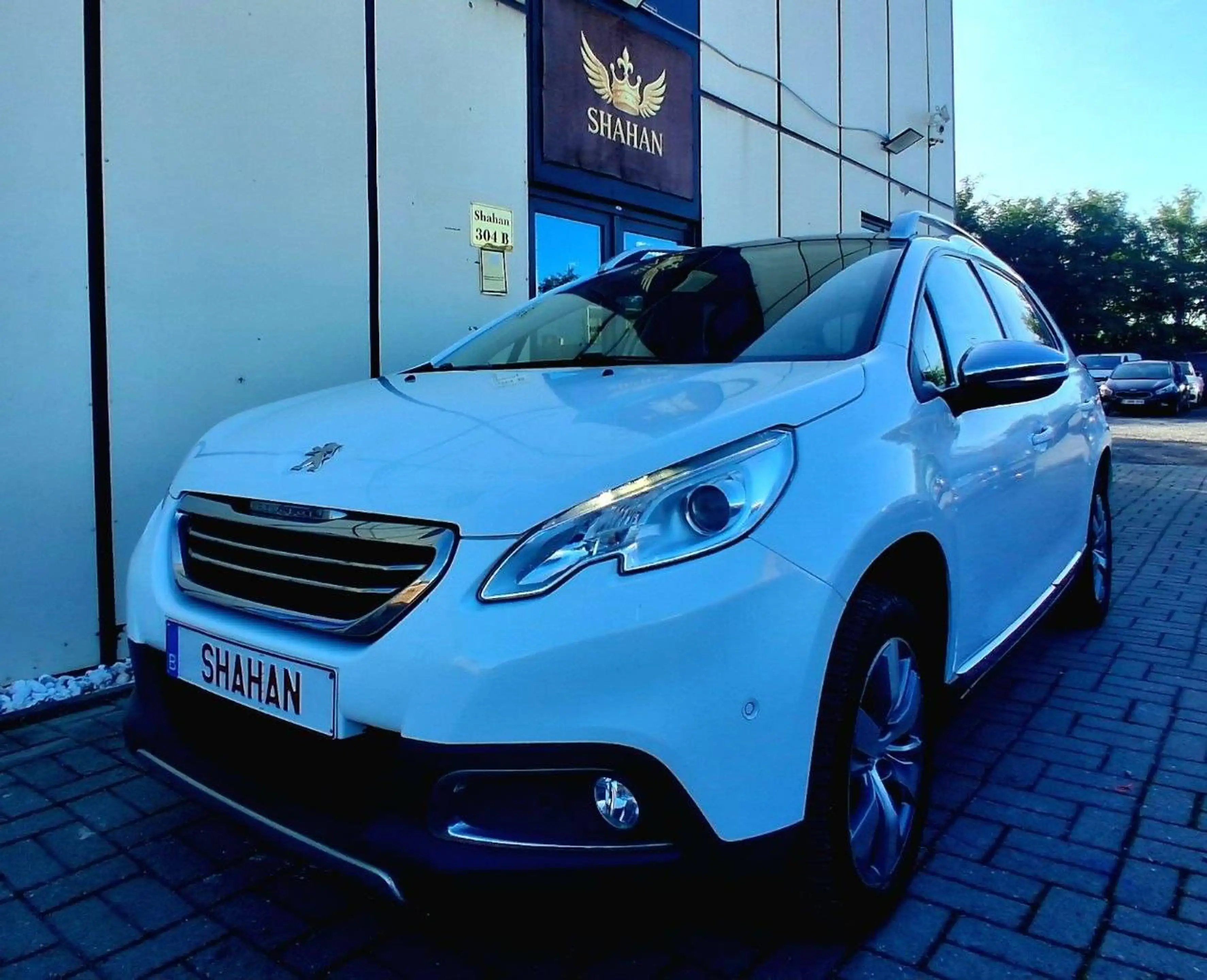 Peugeot 2008 Peugeot 2008 1.2 Benzine Automaat – 2016 – 126.000 km – 12 Maanden Garantie