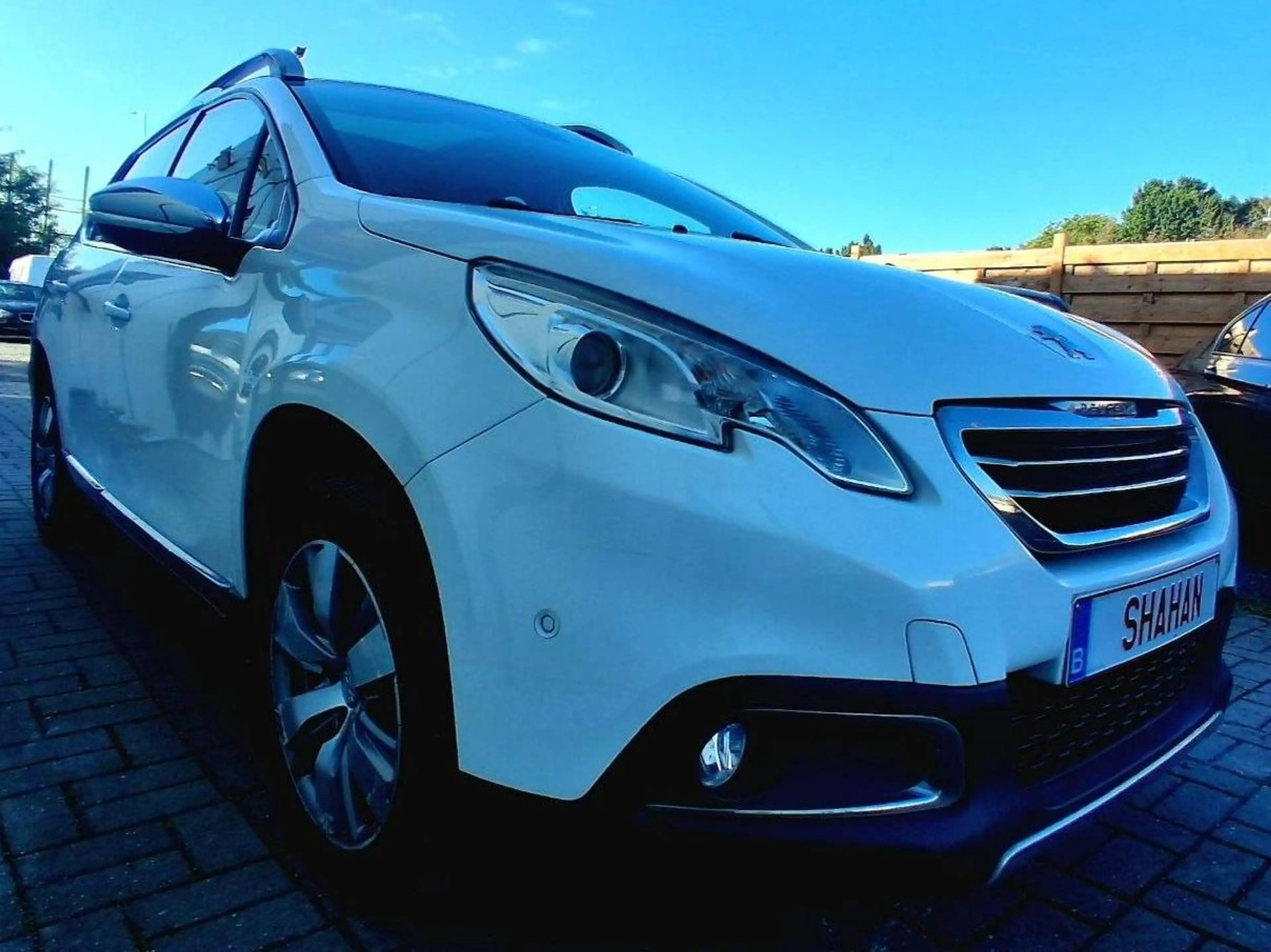 Peugeot 2008 Peugeot 2008 1.2 Benzine Automaat – 2016 – 126.000 km – 12 Maanden Garantie — photo 2