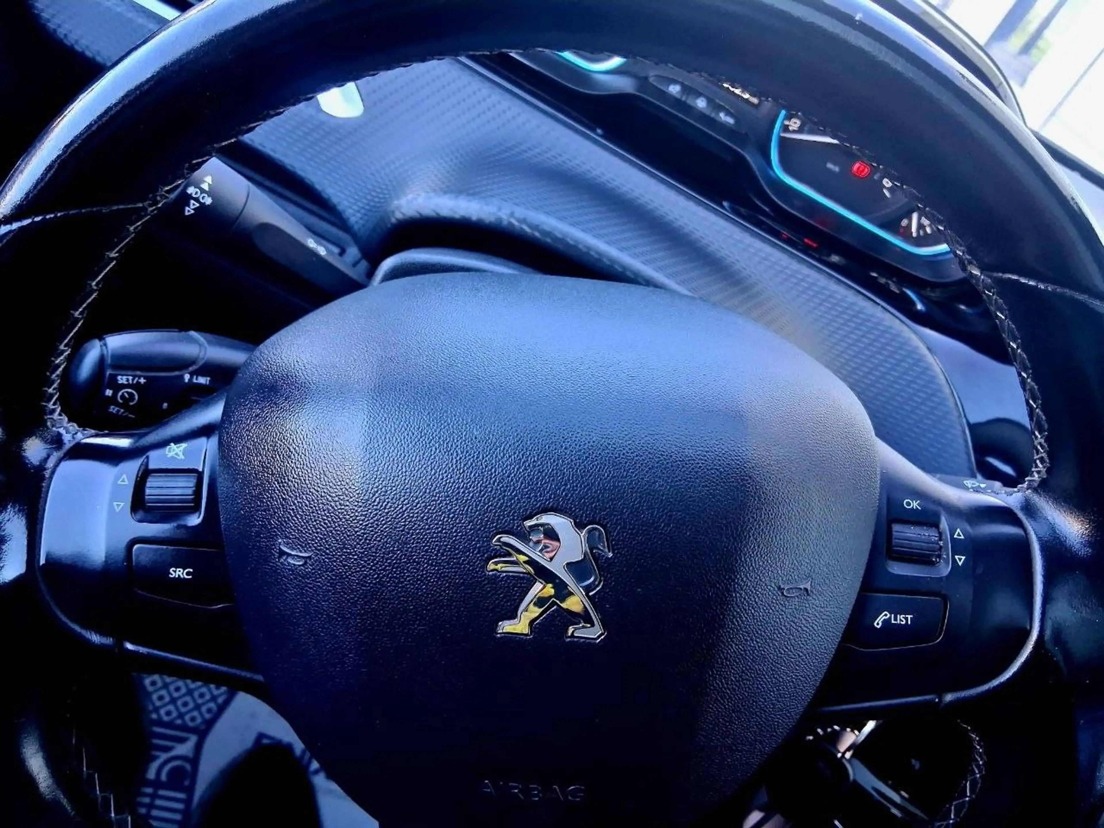 Peugeot 2008 Peugeot 2008 1.2 Benzine Automaat – 2016 – 126.000 km – 12 Maanden Garantie — photo 10