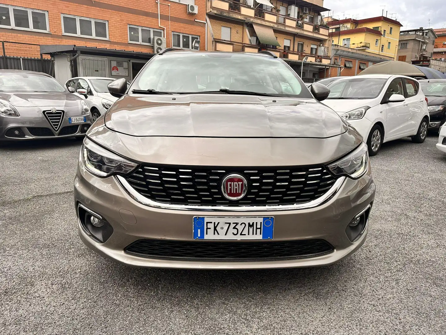 Fiat Tipo Tipo SW 1.4 tjt Lounge Gpl 120cv Brons - 2