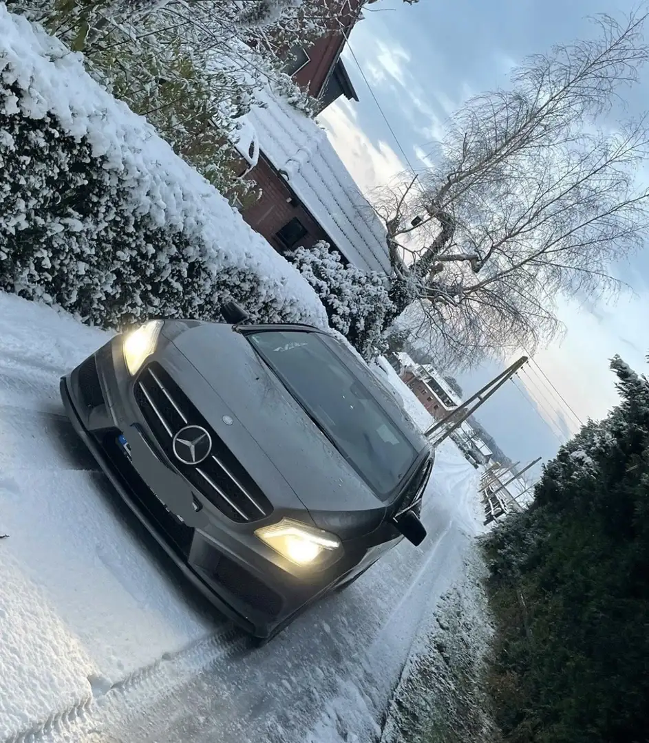 Mercedes-Benz A 160 AMG Line - 2