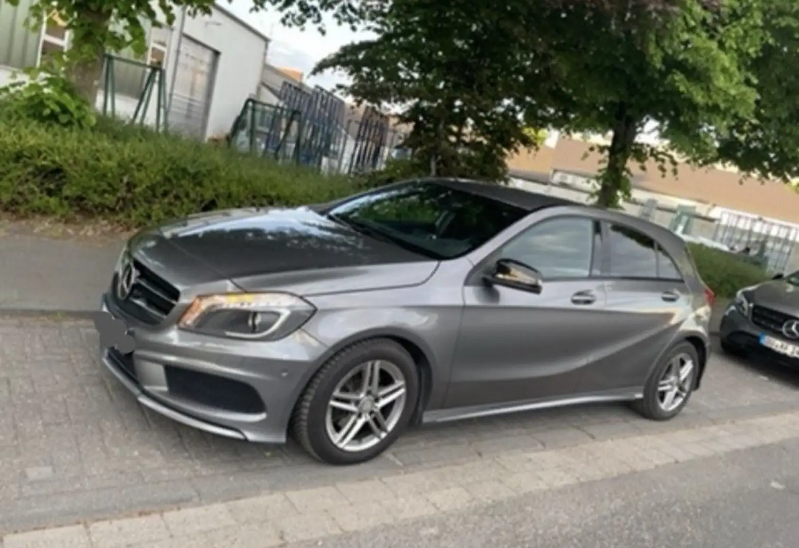Mercedes-Benz A 160 AMG Line - 1