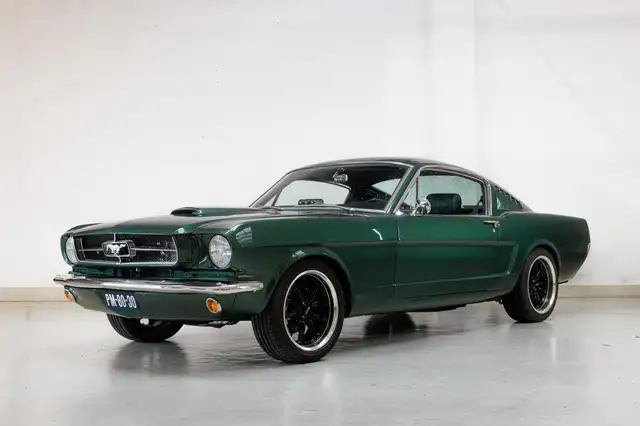 Ford Mustang Fastback Restomod - Performance Mustang - High Com