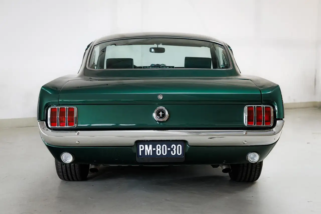 Ford Mustang Fastback Restomod - Performance Mustang - High Com, foto 5