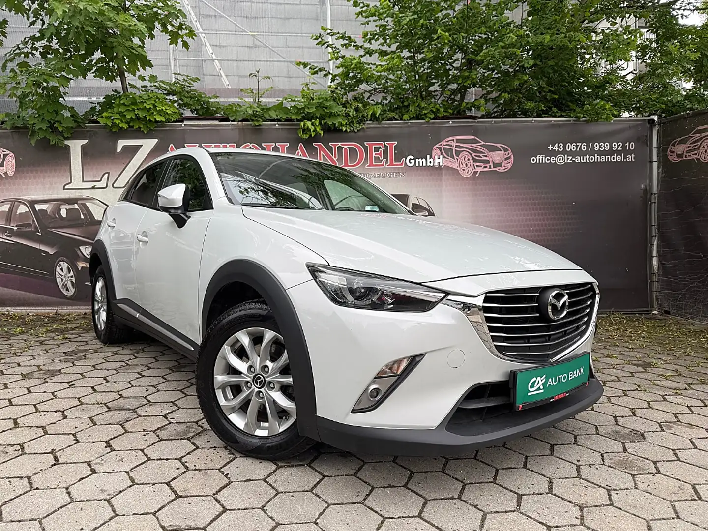 Mazda CX-3 CD105 AWD Revolution Grau - 1