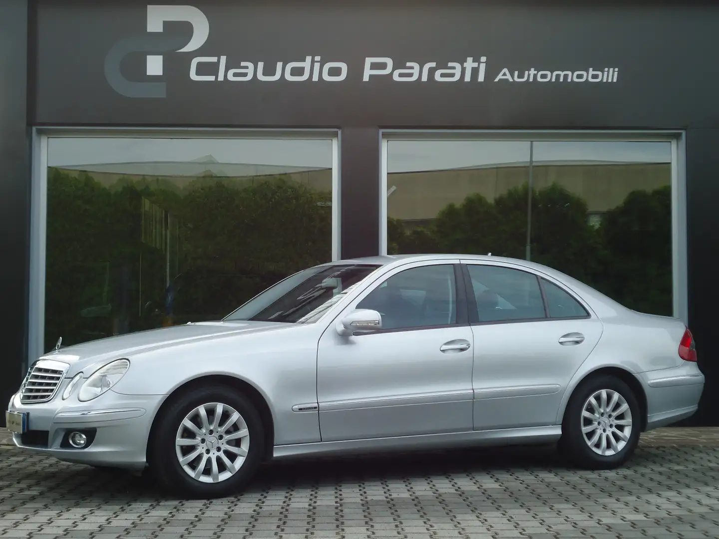 Mercedes-Benz E 220 CDI EVO ELEGANCE Argento - 1