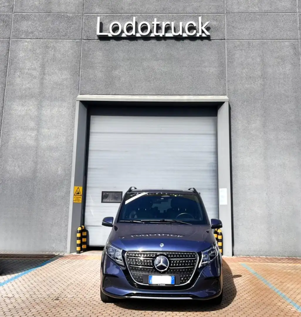 Mercedes-Benz V 300 4Matic Avantgarde Compact Bleu - 2