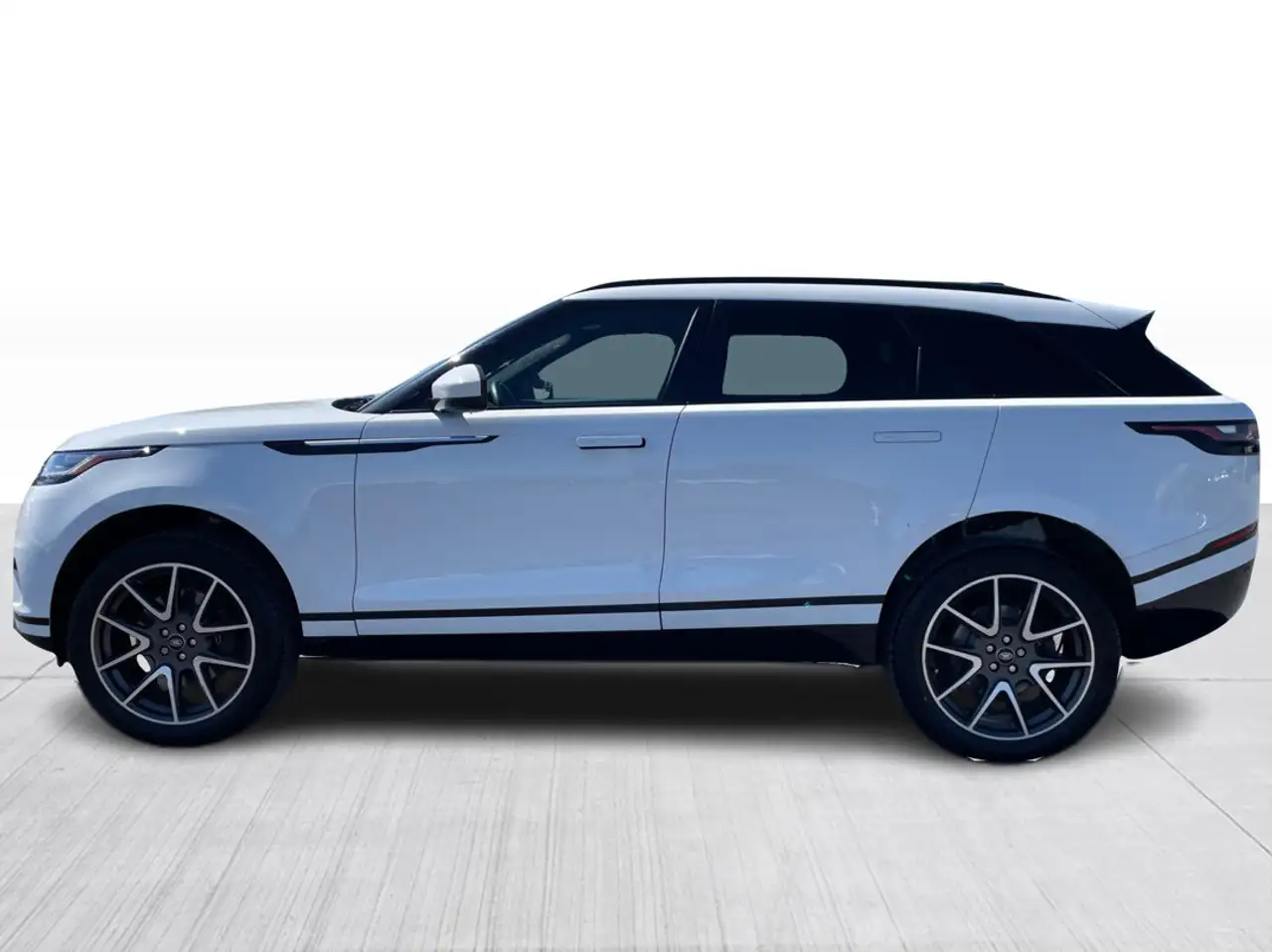Land Rover Range Rover Velar photo Land Rover Range Rover Velar