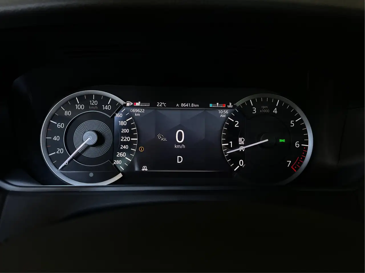 Land Rover Range Rover Velar photo Land Rover Range Rover Velar
