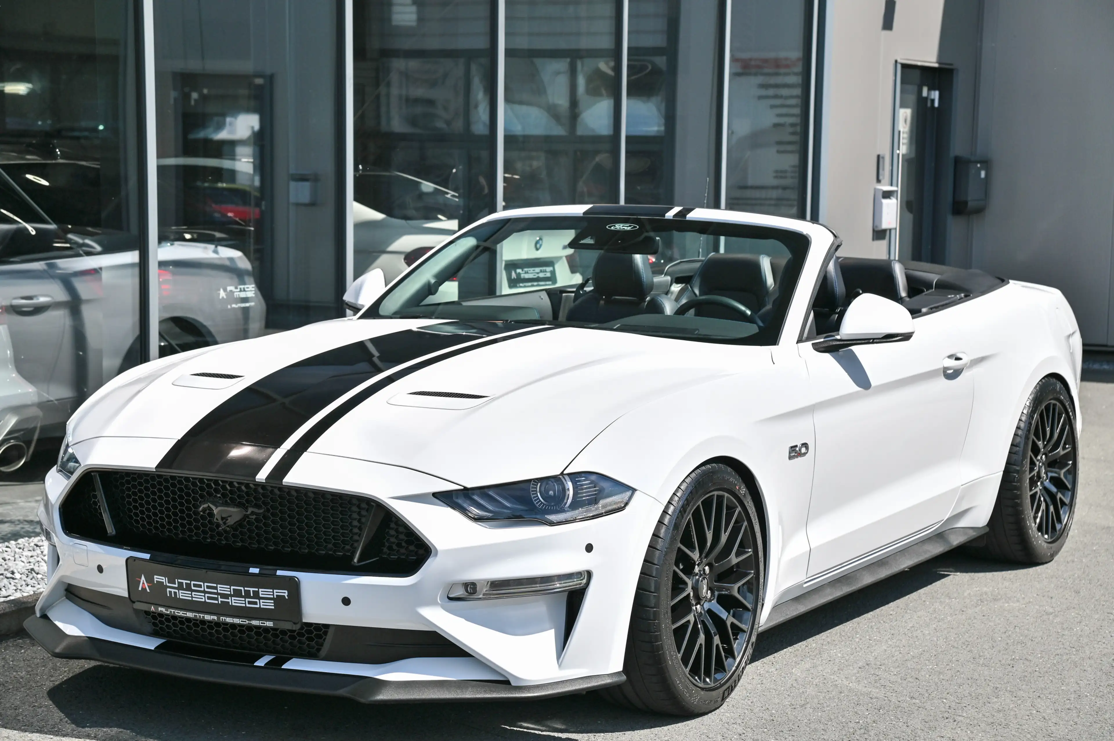 Ford Mustang Cabrio 5.0 Ti-VCT V8 GT Aut. *GRAIL !* — photo 2