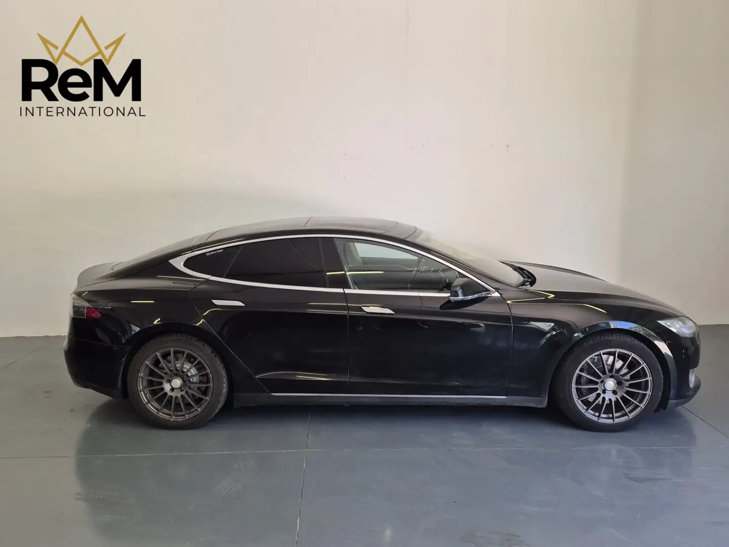 Tesla Model S Model S 85 RICARICA GRATIS A VITA Nero - 2
