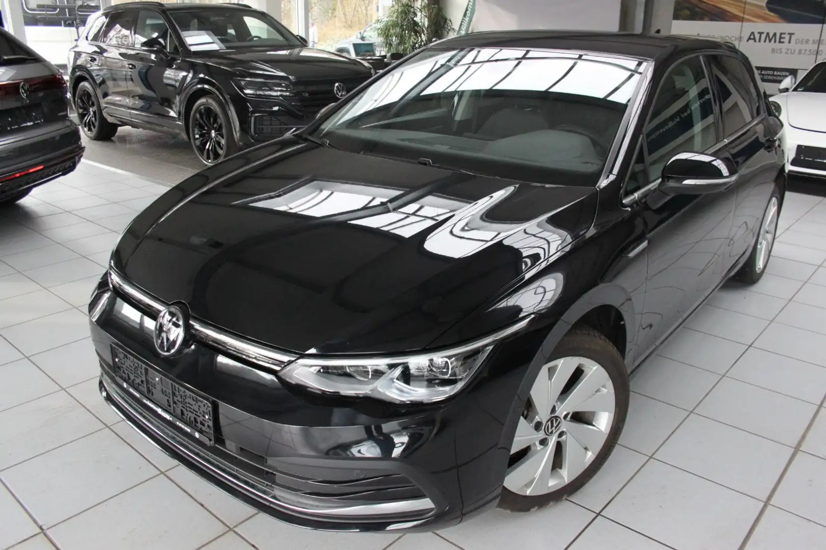 Volkswagen Golf VIII Lim. STYLE/DSG/KAME/ACC/ASSIST+/STZHZ Schwarz - 1