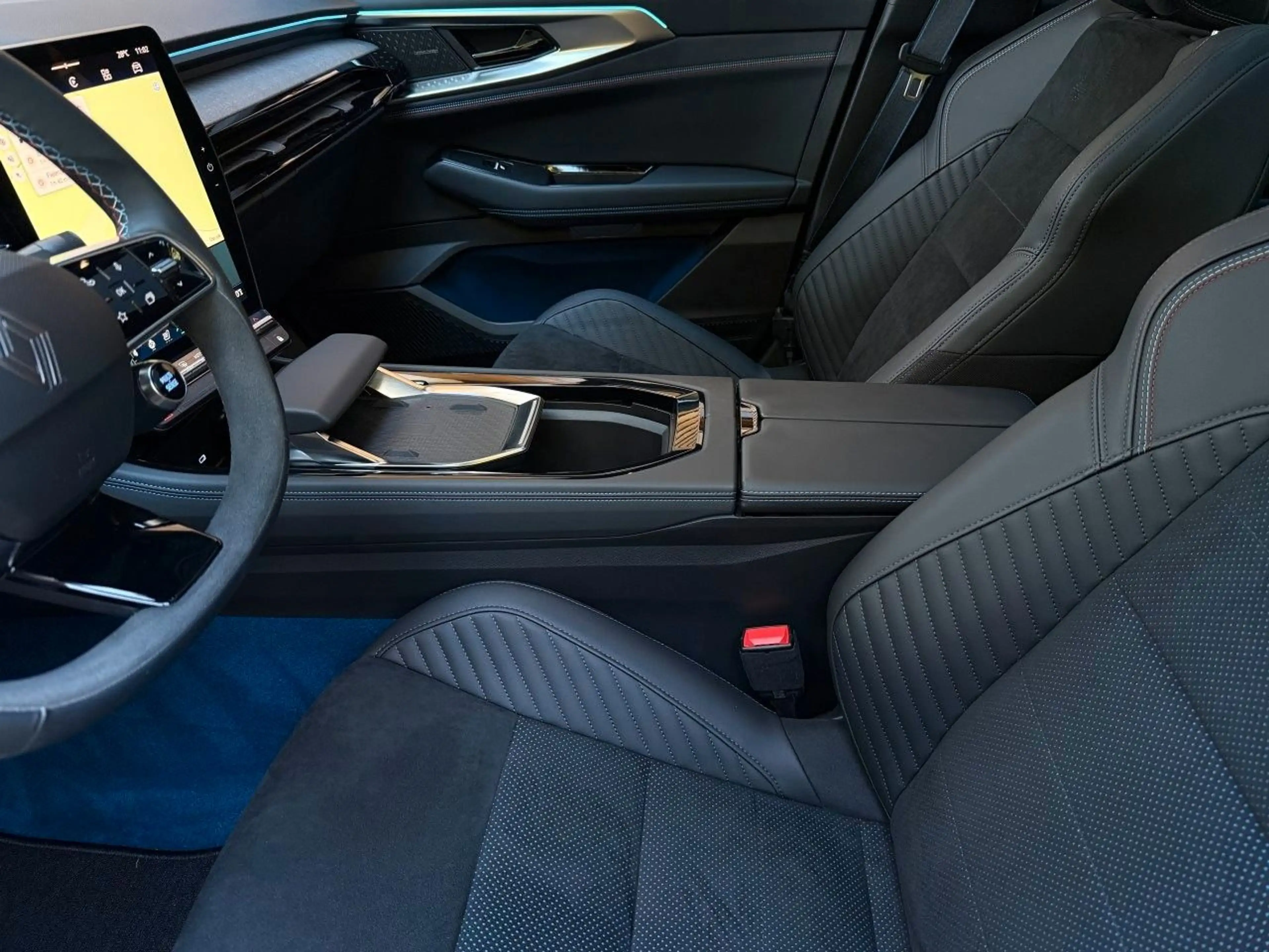 Renault Rafale 300 E-Tech Esprit Alpine,Harman,Solarbay — photo 10
