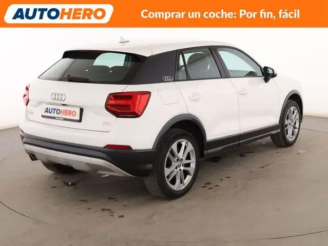 Audi Q2 view 6