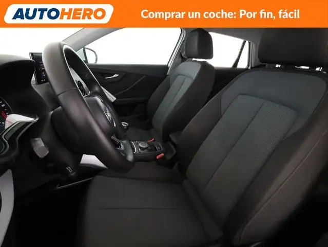 Audi Q2 view 11