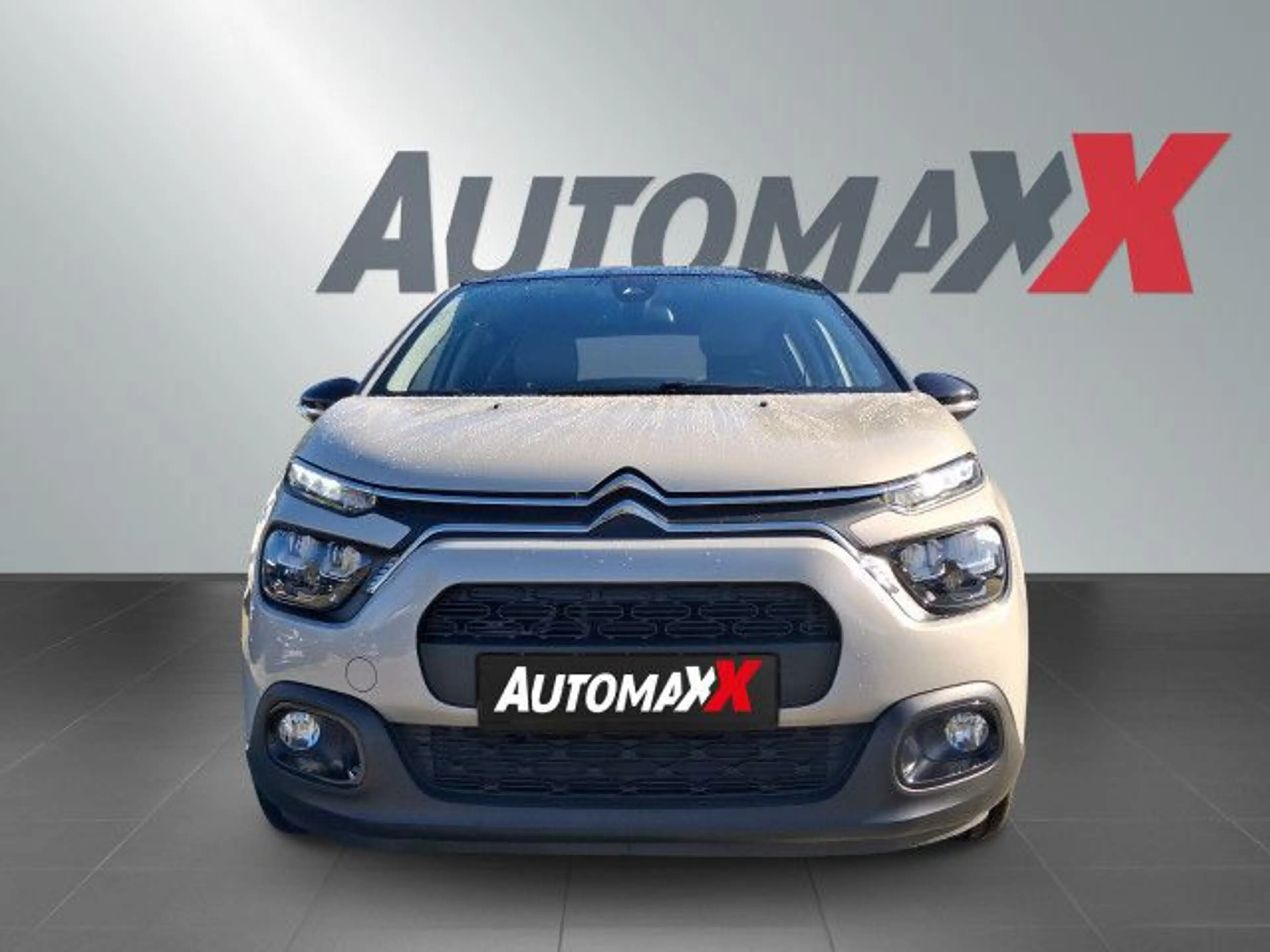 Citroen C35 C3 Pure Tech 82 SHINE Navi LED CarPlay Bluetooth — photo 8