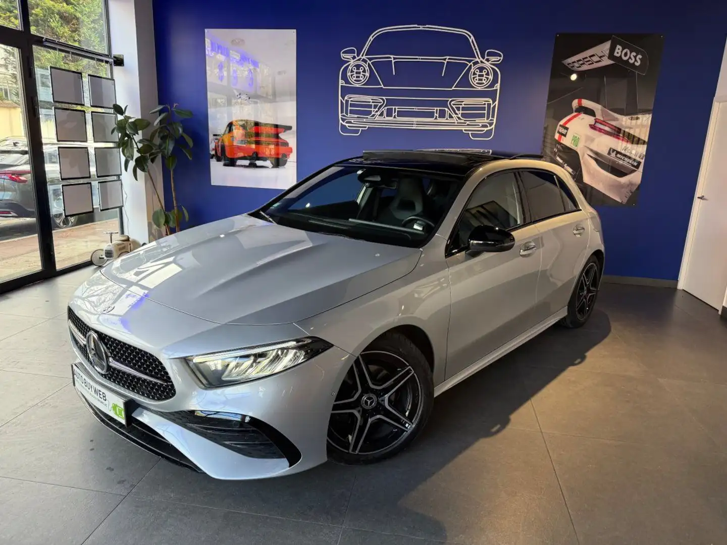 Mercedes-Benz A 200 200 d 8G-DCT AMG Line Grau - 1