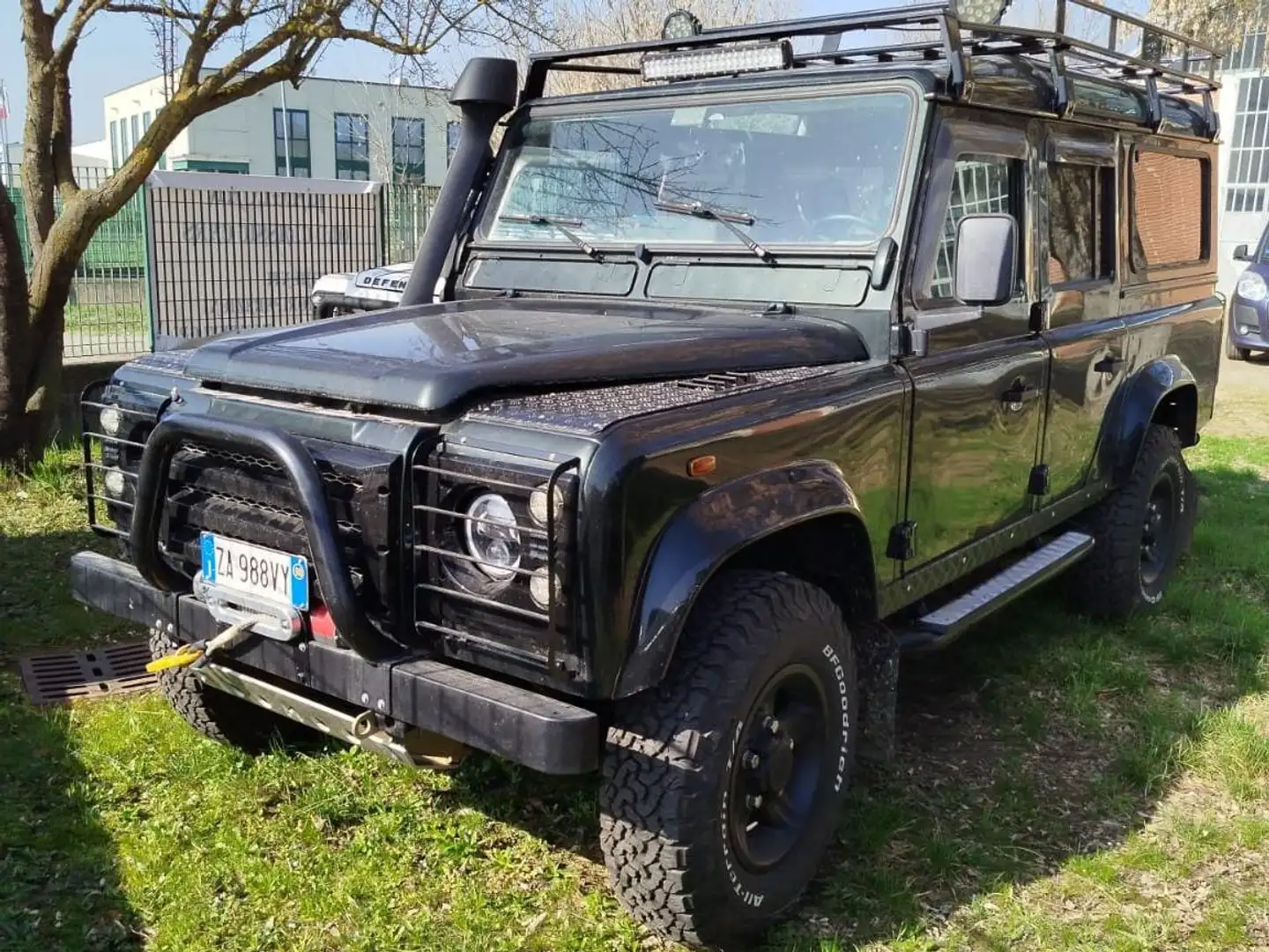 Land Rover Defender Defender 110 2.5 td5 E SW Verde - 1