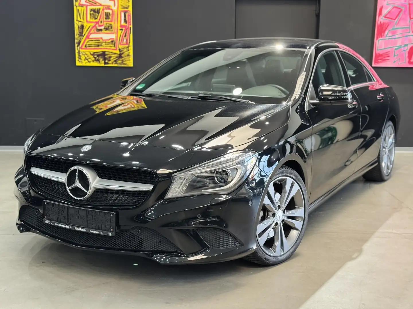 Mercedes-Benz CLA 180 AMG*Navigation*PDC*Sitzheizung*50.958KM*TÜV NEU Schwarz - 1