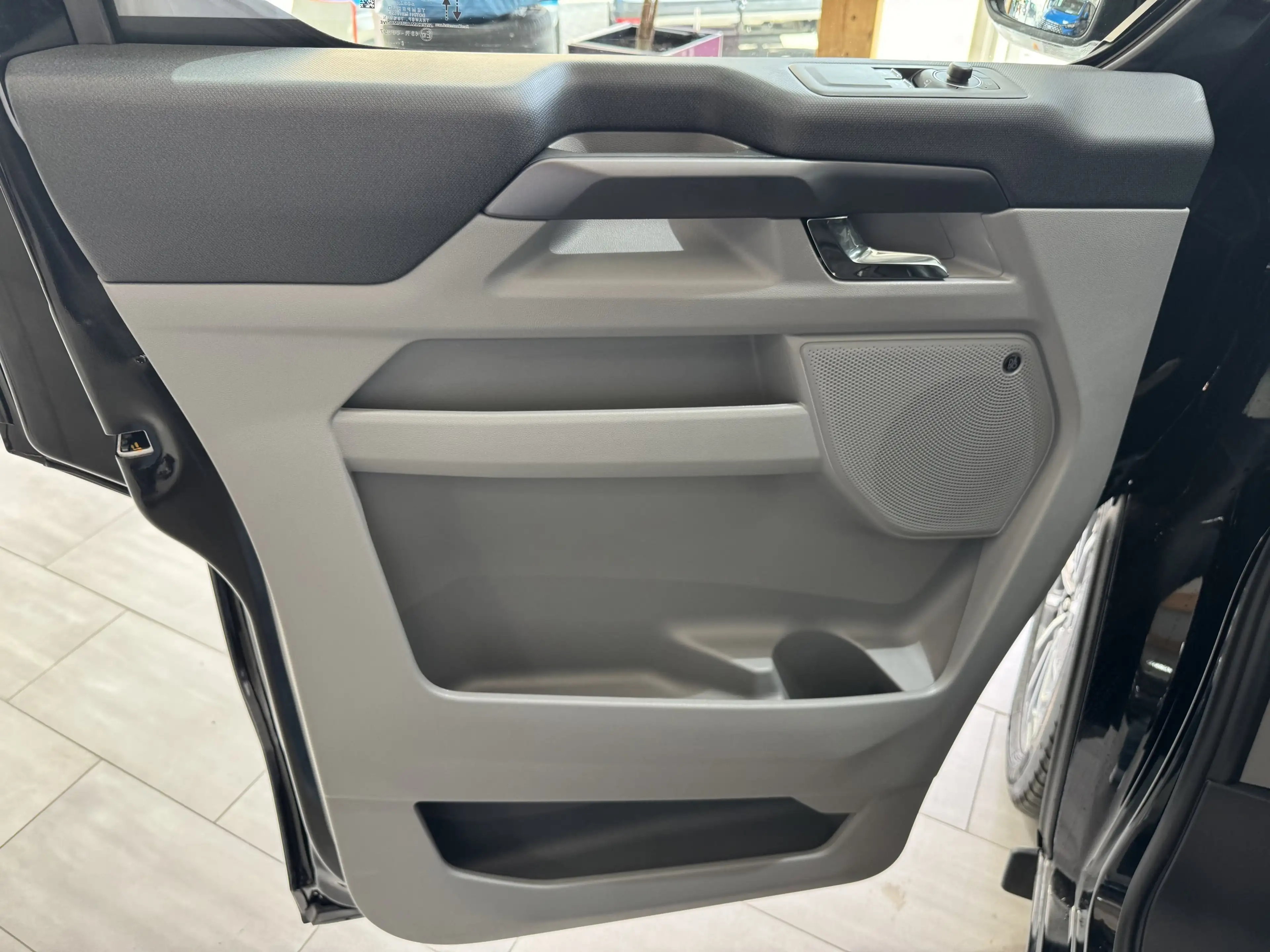 Ford Tourneo Custom Titanium X L1 FWD — photo 9