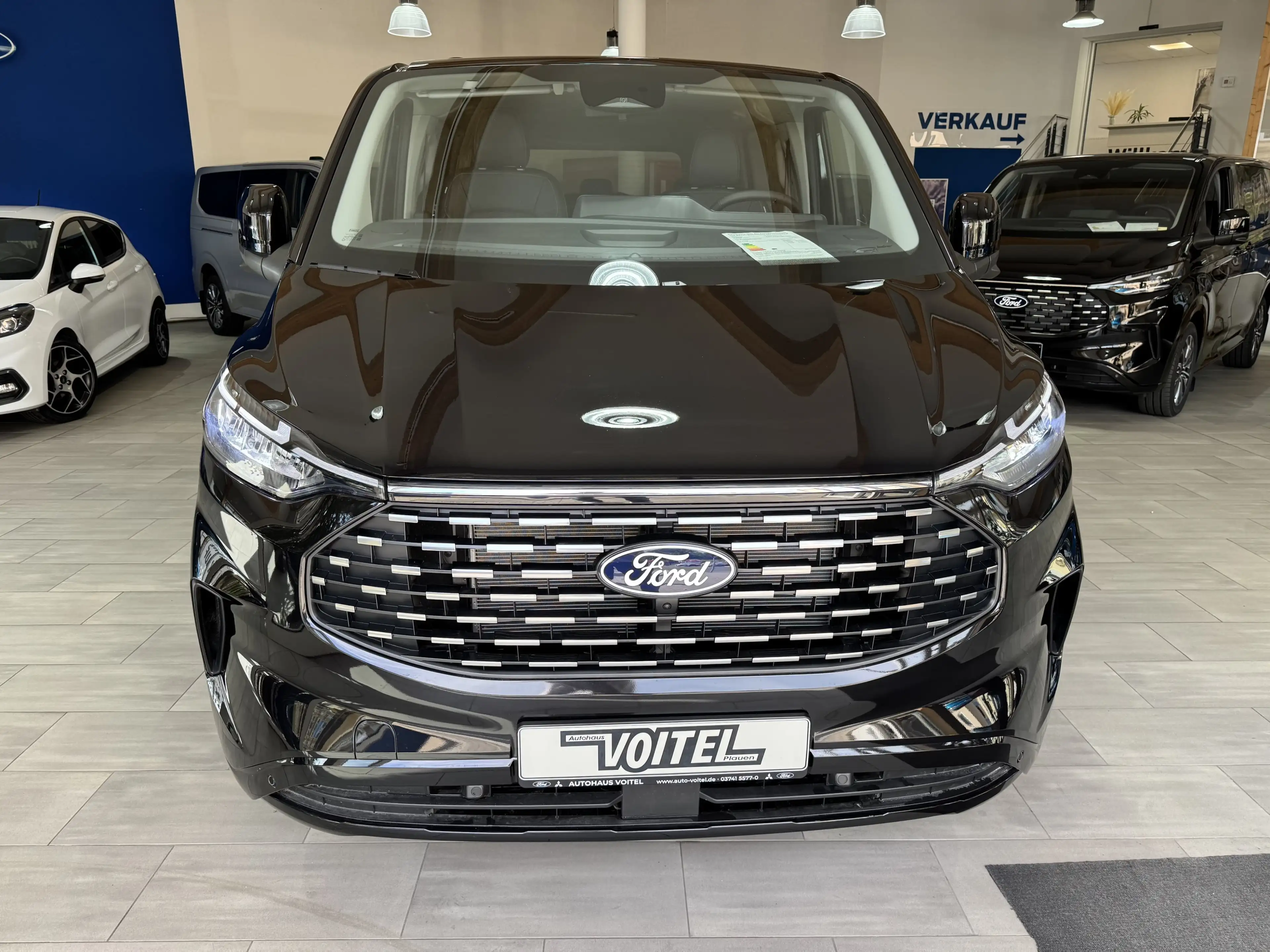 Ford Tourneo Custom Titanium X L1 FWD — photo 2