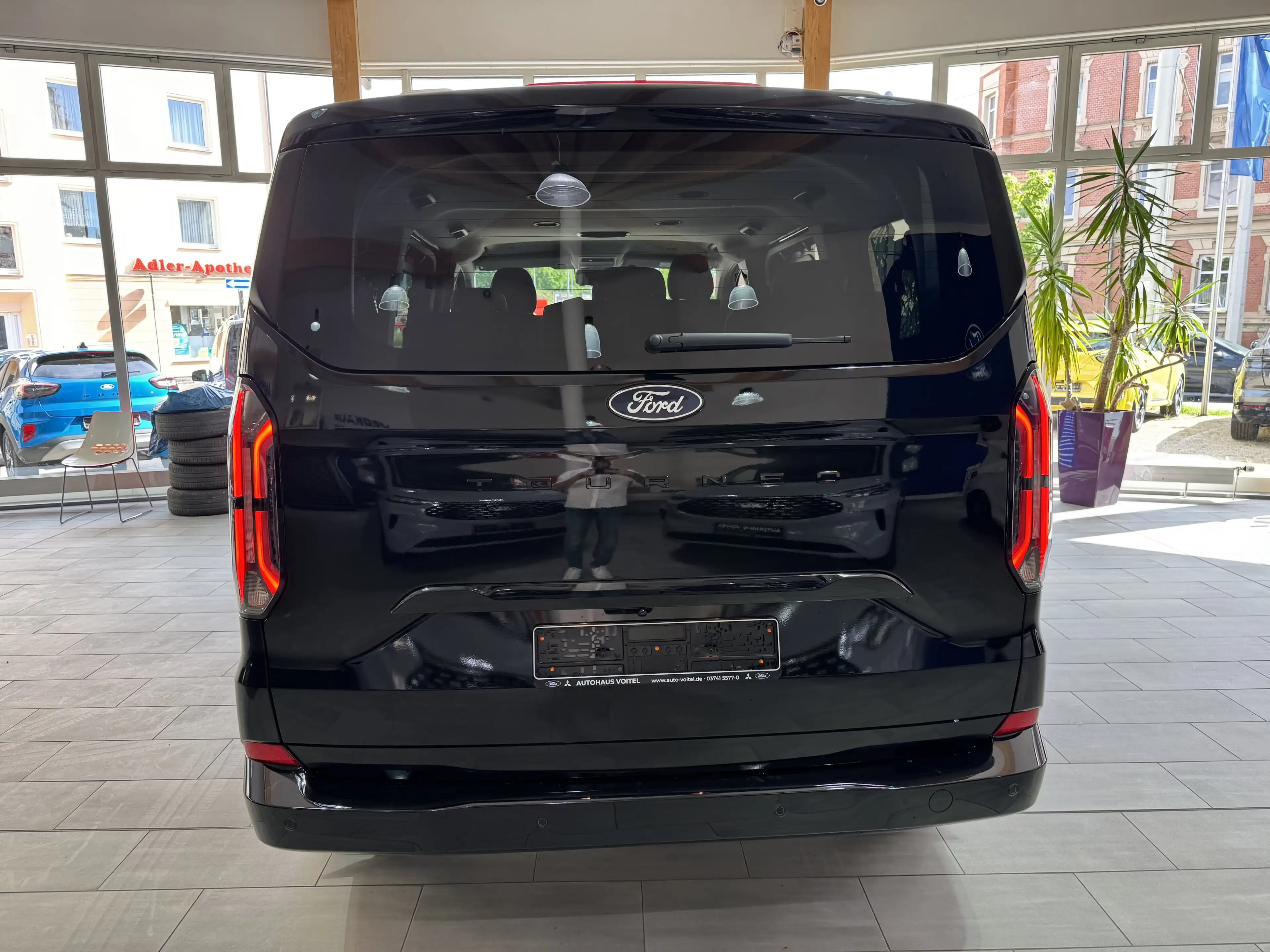 Ford Tourneo Custom Titanium X L1 FWD — photo 6