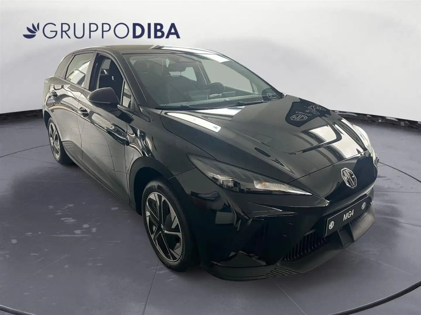 MG MG4 EDU 49KWH EV 2WD STD Pebble Black Zwart - 2