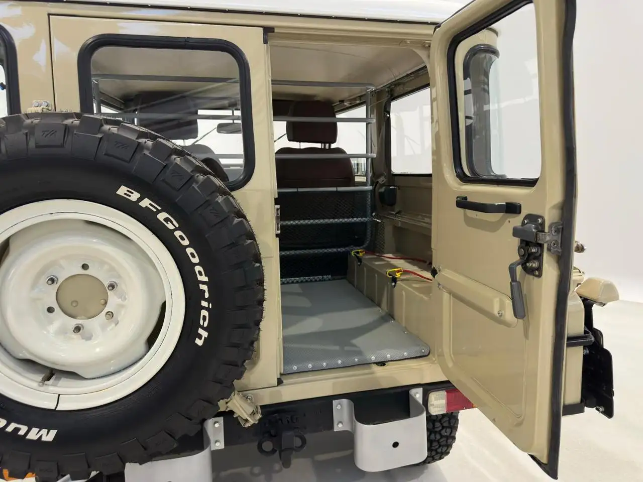 Toyota Land Cruiser 3.4 BJ42, foto 10