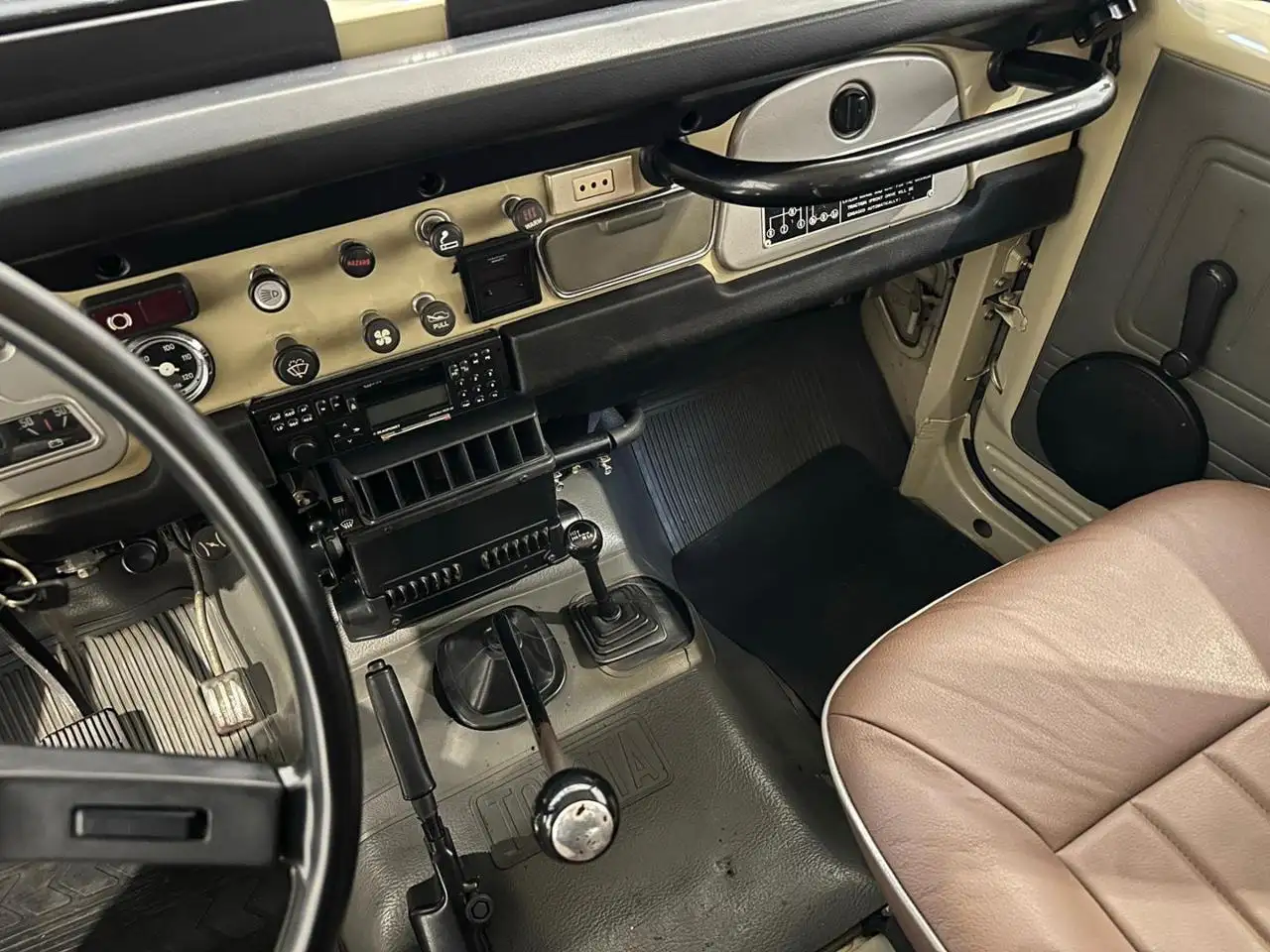 Toyota Land Cruiser 3.4 BJ42, foto 8