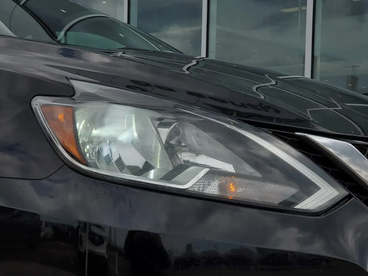 Nissan Sentra снимка Nissan Sentra