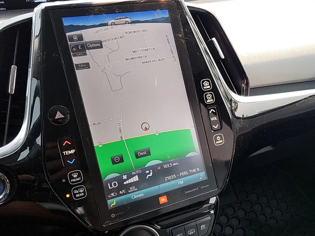 Toyota Prius Prime снимка Toyota Prius Prime