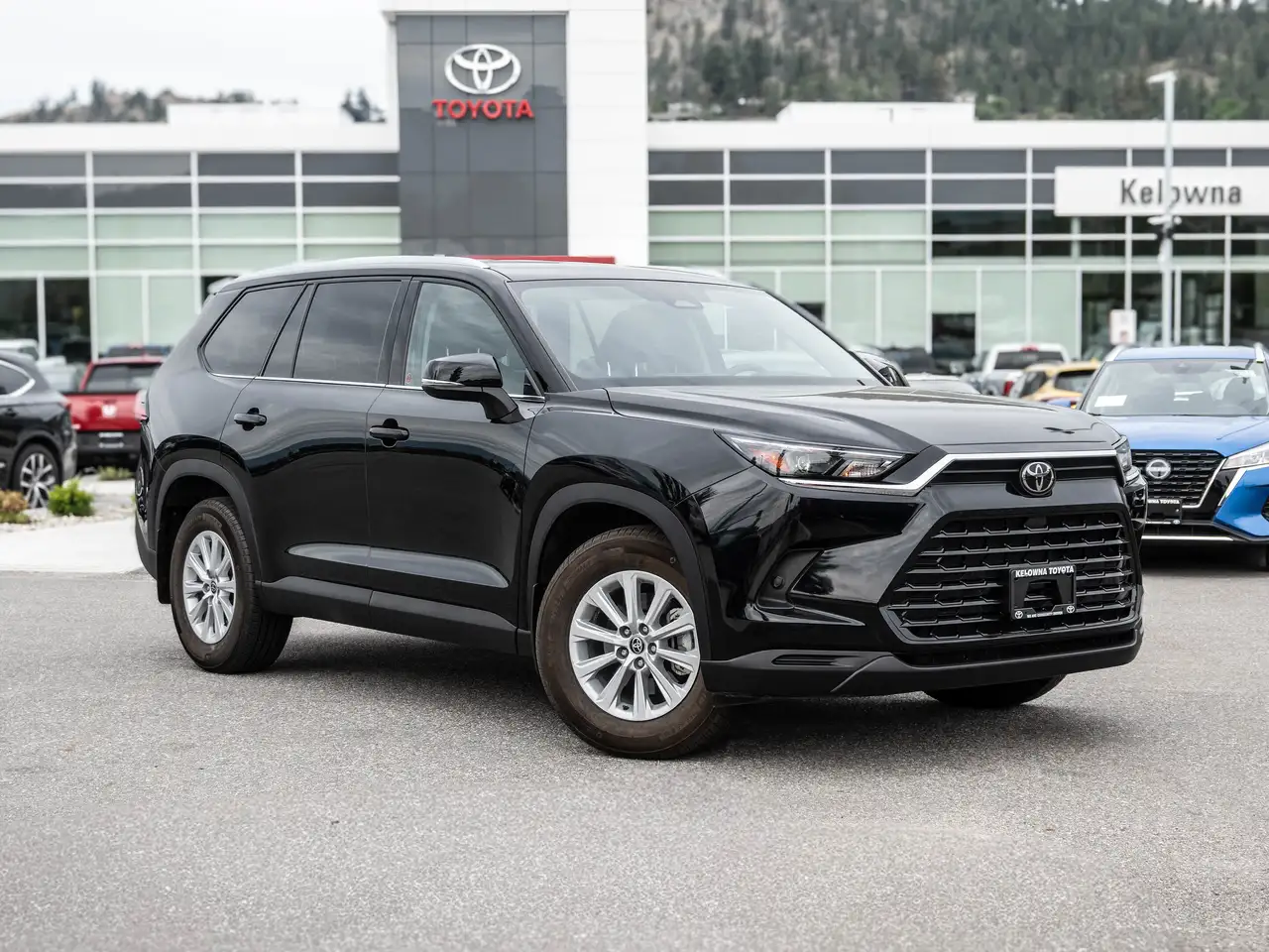 Toyota Grand Highlander fotografie Toyota Grand Highlander