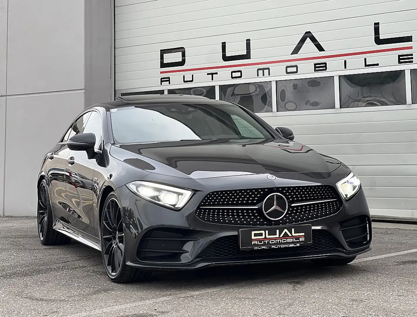 Mercedes-Benz CLS 400 d 4MATIC Aut./AMG-LINE/HEAD-UP/LUFT/ACC/SHD/BUR... Gris - 2
