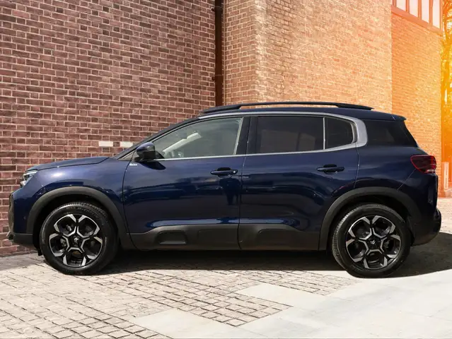 Citroen C5 Aircross view 3