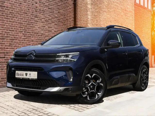 Citroen C5 Aircross view 2