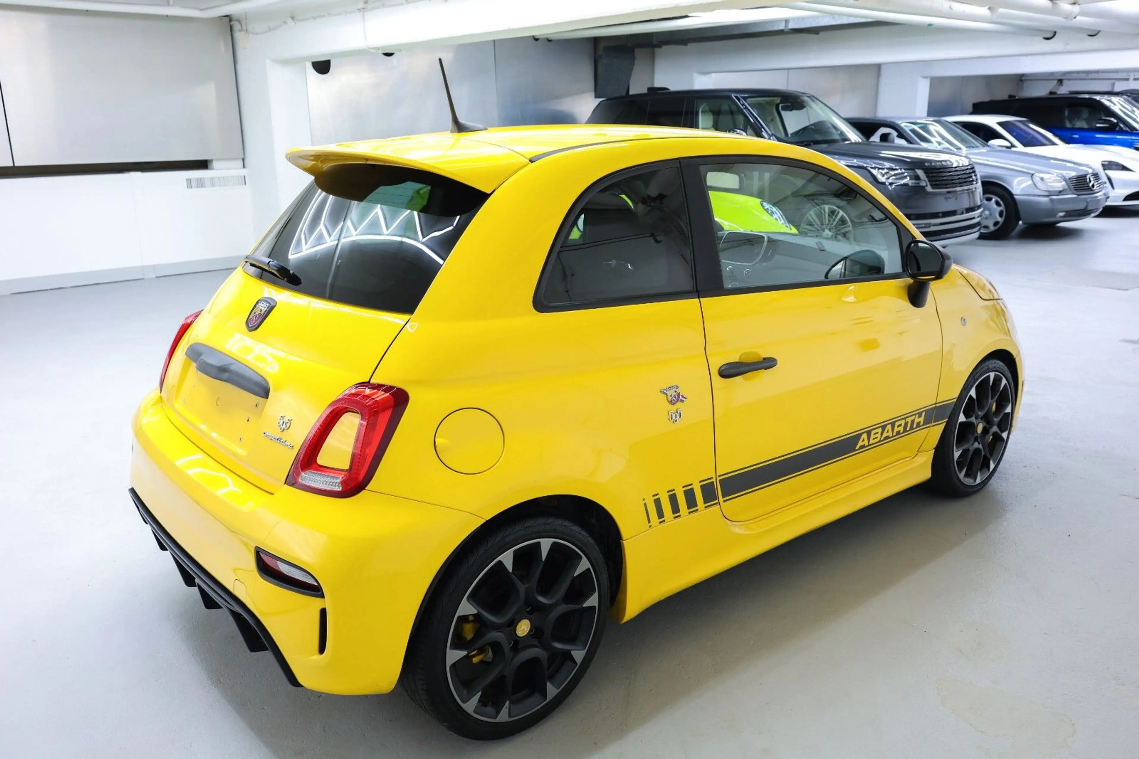 Abarth 595 Competizione Sabelt — photo 9