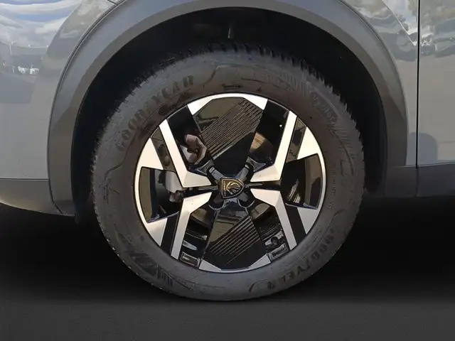 Peugeot 2008 view 10