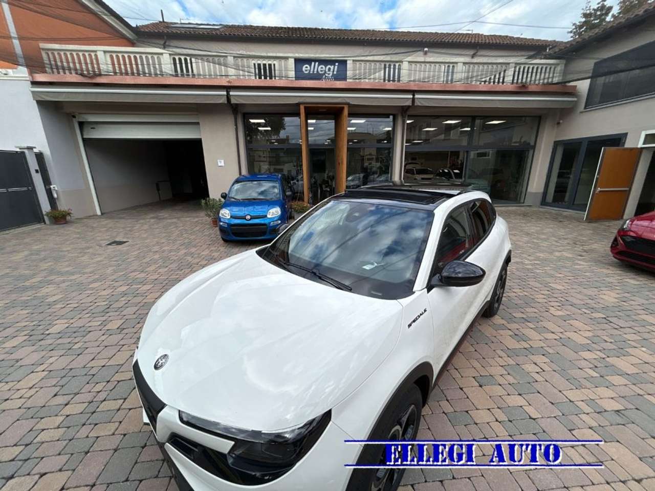 Alfa Romeo Junior PROMO FIN.1.2 145 CV Hybrid eDCT6 Speciale KM 0