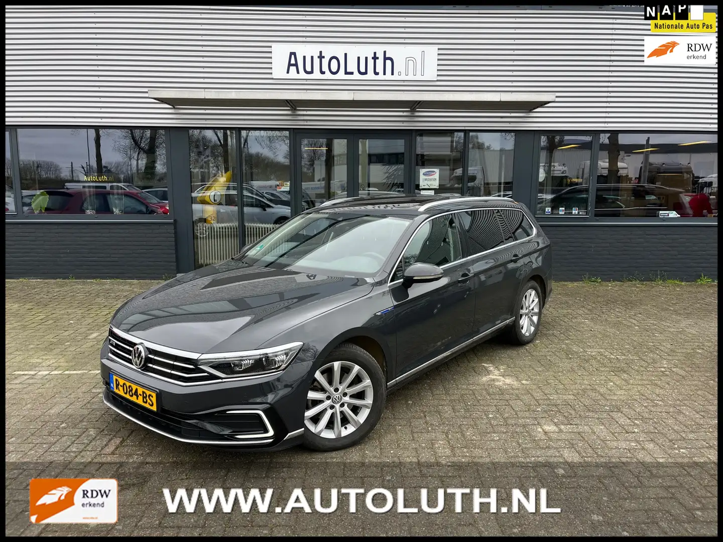 Volkswagen Passat Variant 1.4 TSI PHEV GTE Business / Volle auto Grau - 1