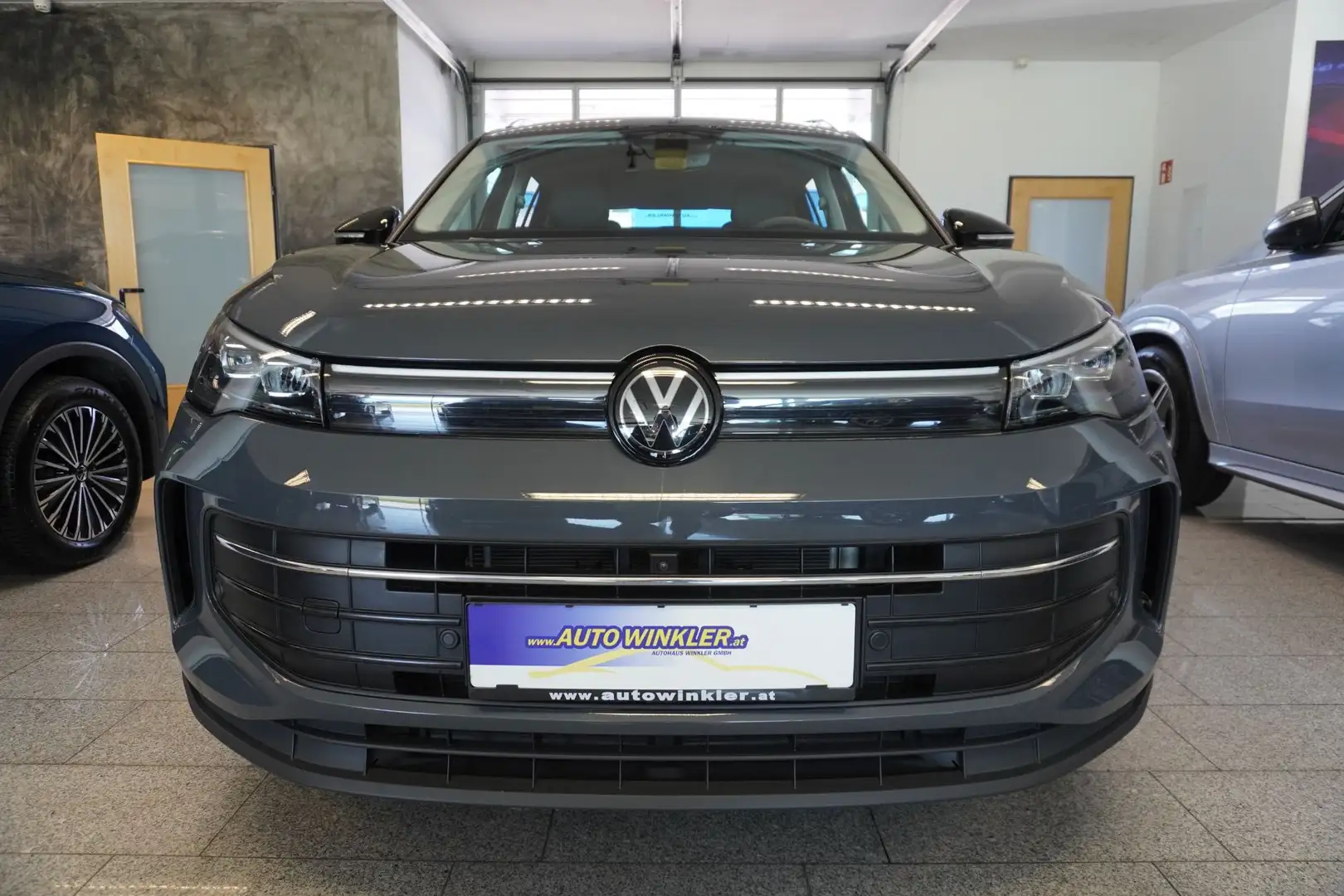 Volkswagen Tiguan eTSI Life MY26/Virtual/Navi/LED/AHK Grau - 2