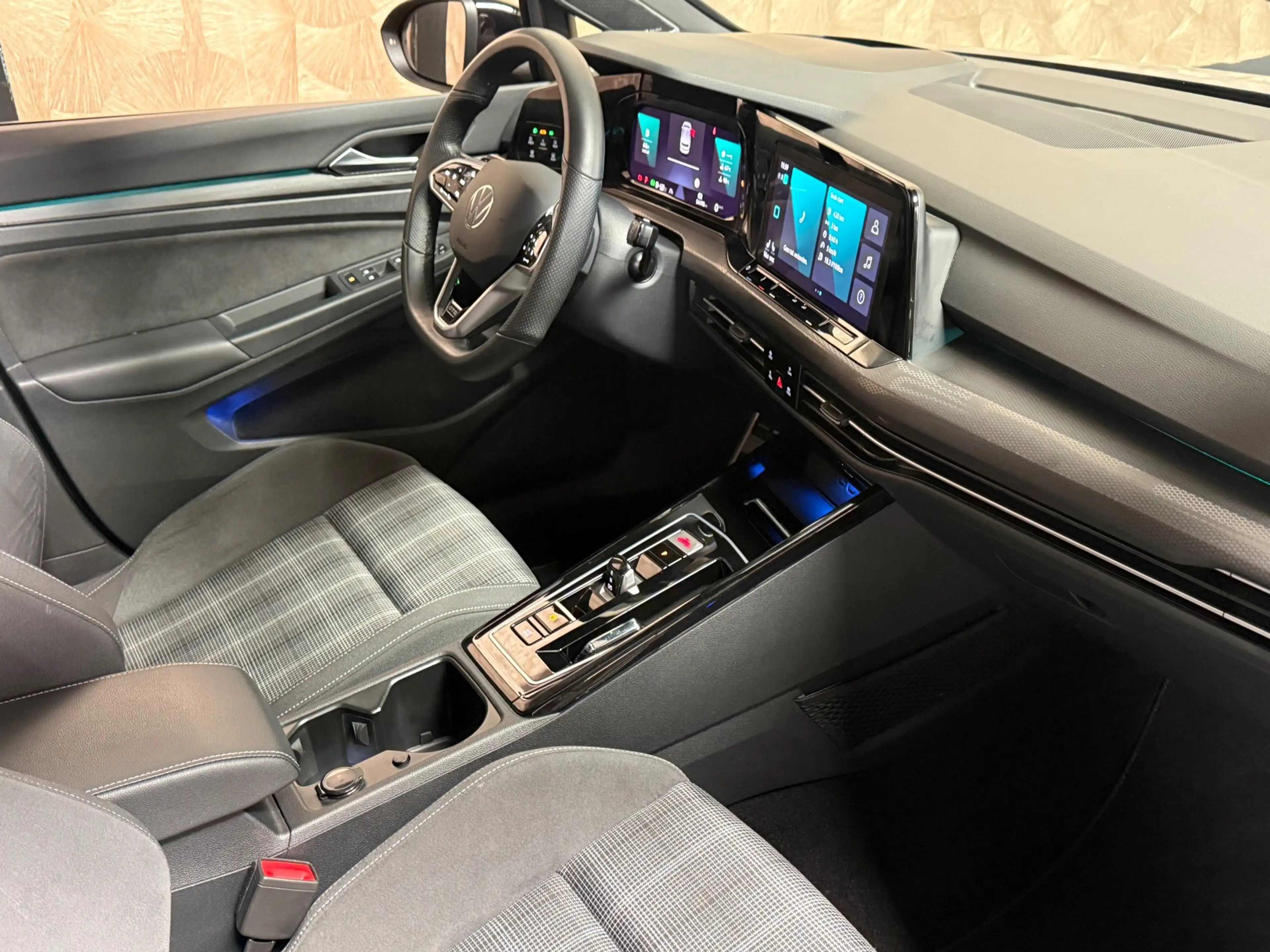 Volkswagen Golf GTD 2.0 TDI |Sfeerverlichting | Stuur/Stoelverwarming — photo 11