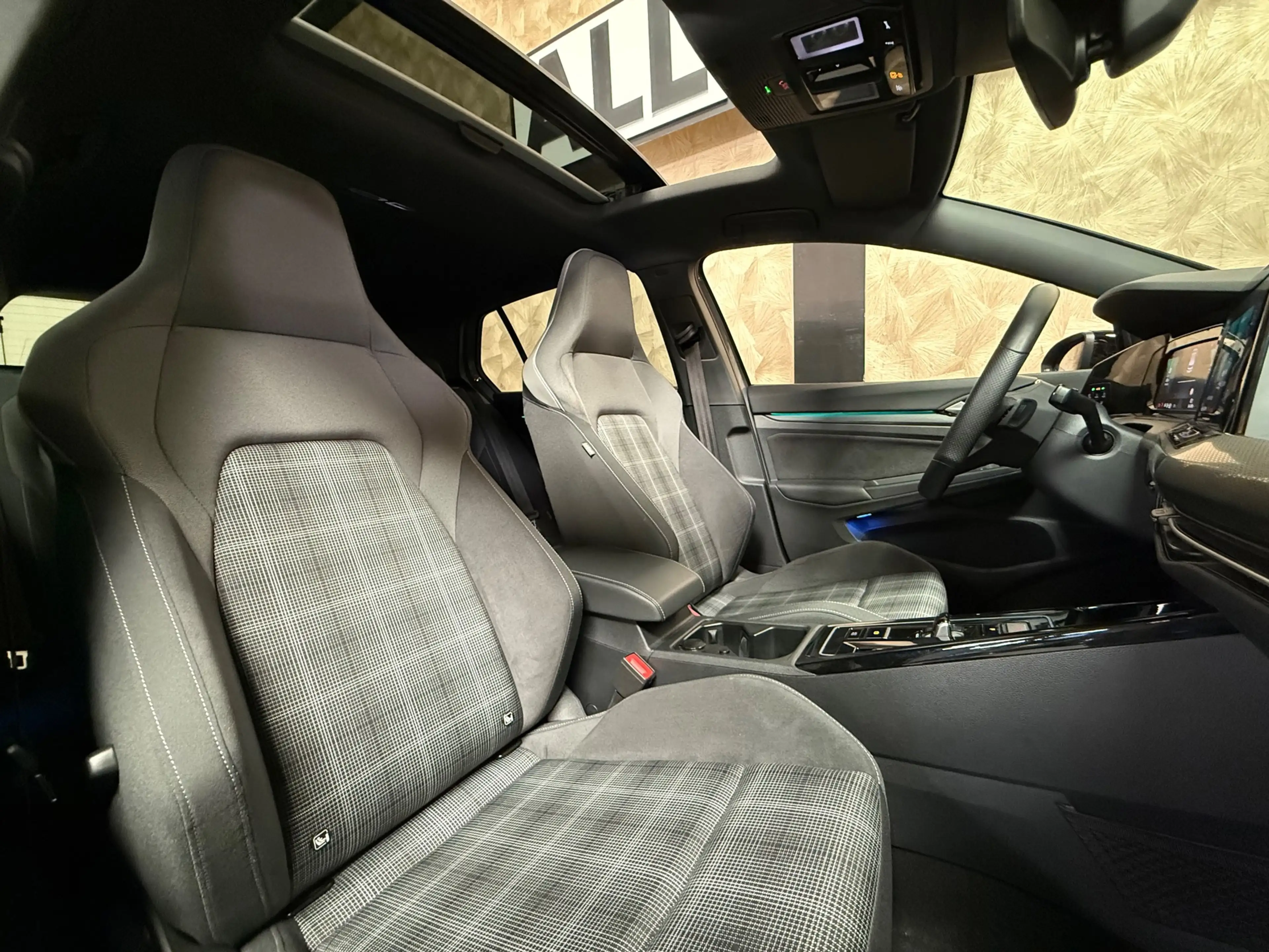 Volkswagen Golf GTD 2.0 TDI |Sfeerverlichting | Stuur/Stoelverwarming — photo 12