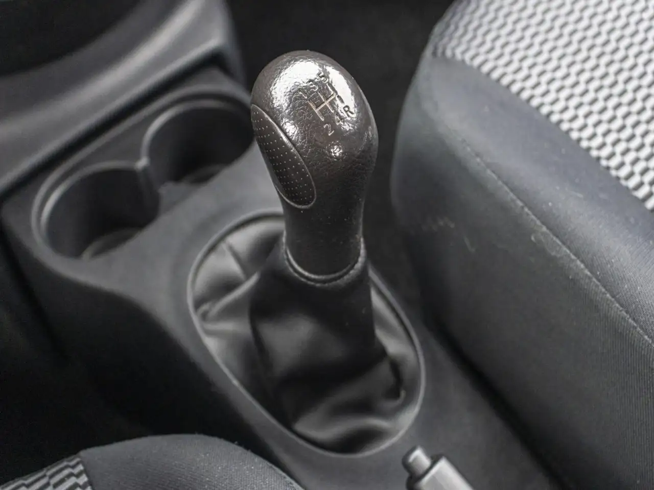 Nissan Micra снимка Nissan Micra