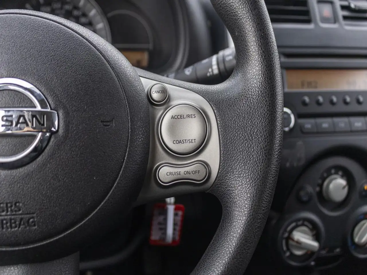 Nissan Micra снимка Nissan Micra