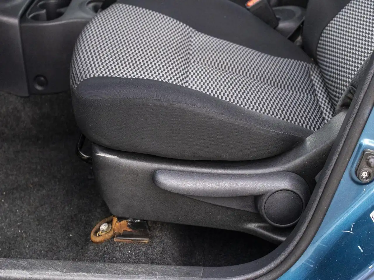 Nissan Micra снимка Nissan Micra