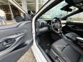 Toyota Yaris 1.5 Hybrid Launch Edition Bi Tone | Rijklaarprijs Wit - thumbnail 14