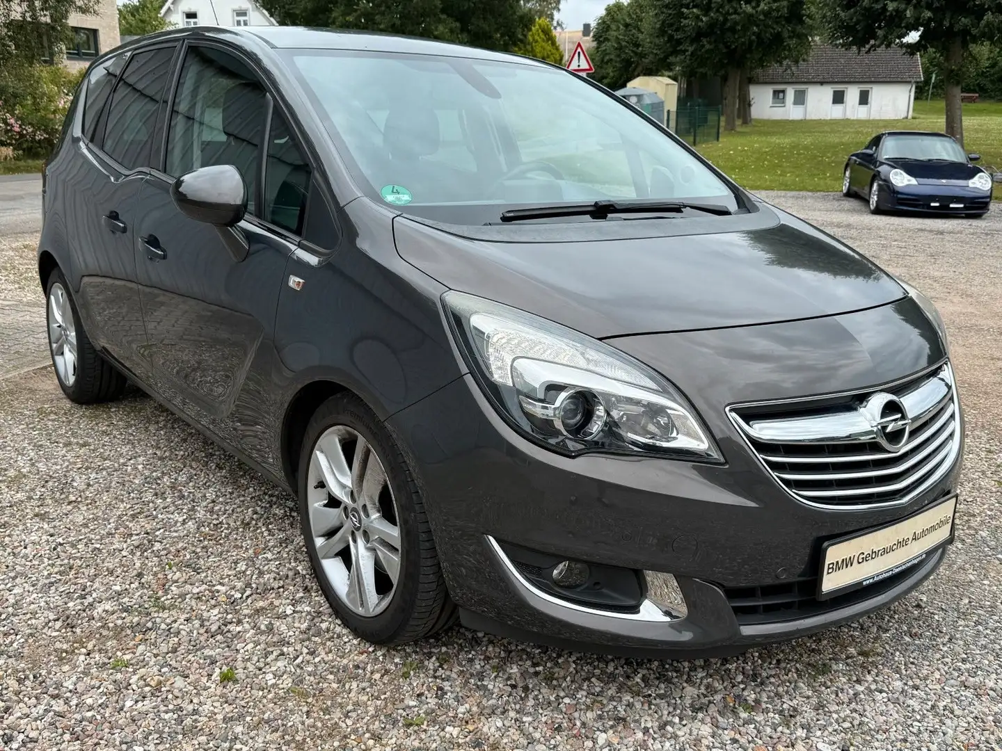 Opel Meriva B Innovation AUTOMATIK NAVI KAMERA AHK Gris - 2